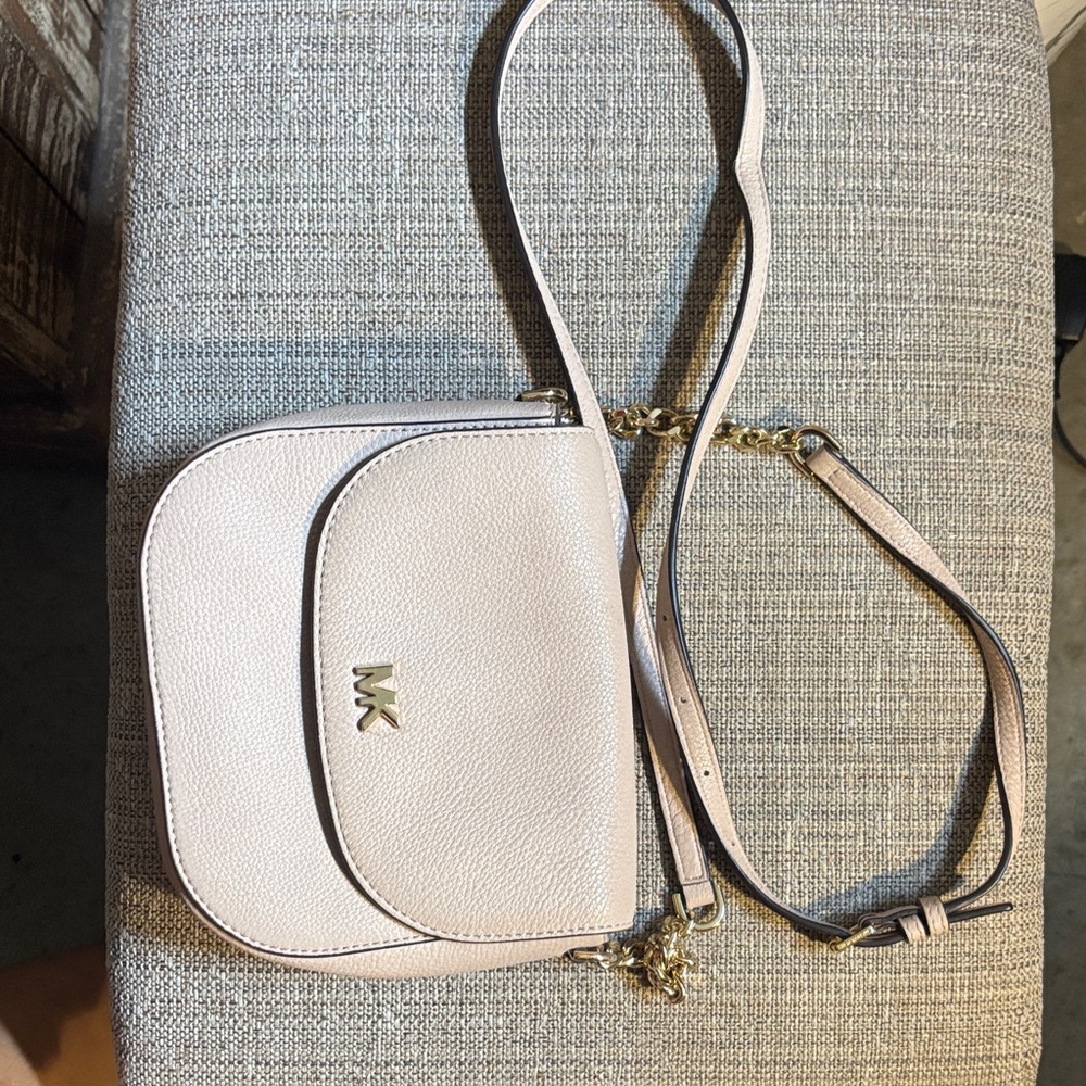 Michael Kors Light Pink Crossbody Bag